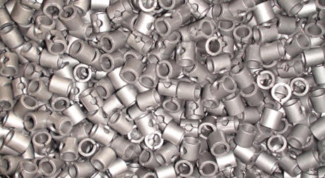 Stanzen von Metallprodukten