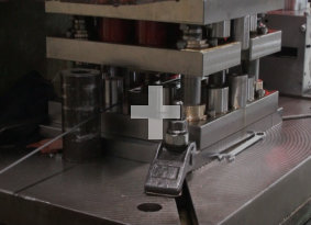 Großserienfertigung von gestanzten Metallprodukten